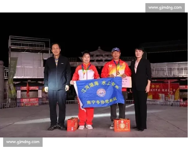 环江水上嘉年华:从日赛到夜集,圈粉区内外 环江水上嘉年华:从日赛到夜集,圈粉区内外