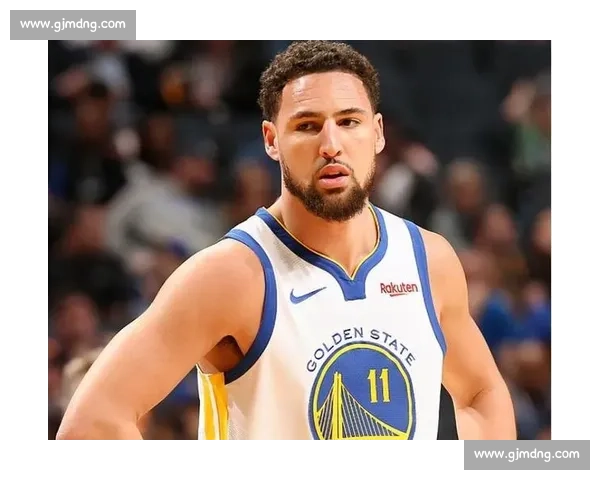 汤神变 “毒汤”:10 数据新低,勇士失核即乱 汤神变 “毒汤”:10 数据新低,勇士失核即乱