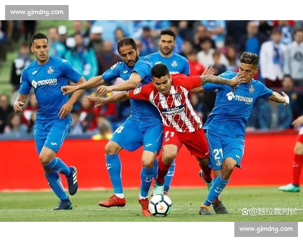 塞尔塔主场迎战曼联展开欧联激战 曼联能否延续强势表现逆袭对手