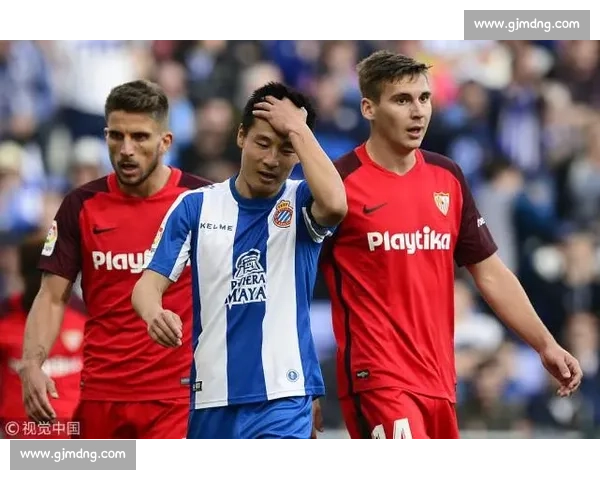 武磊vs梅西绿茵巅峰对话东西足球力量的时代碰撞与中国梦想全球注目 武磊vs梅西绿茵巅峰对话东西足球力量的时代碰撞与中国梦想全球注目